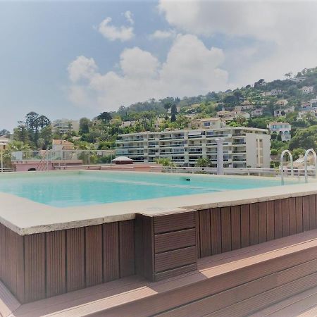 Apt Golfe Juan - 5Min Des Plages - Parking Privee - Piscine Rooftop 瓦洛里 外观 照片
